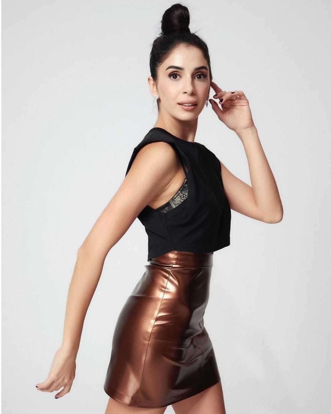 Black – Brown Combination Worn By Beyza Şekerci