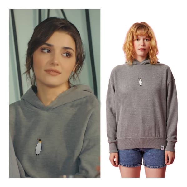 Grey Sweatshirt Worn By Hande Erçel